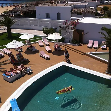 Noufaro Hotel *