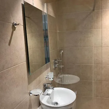 Noufaro Hotel
